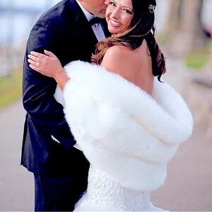 faux fur wedding bridal shawl white bridal faux fur stole faux fur wrap